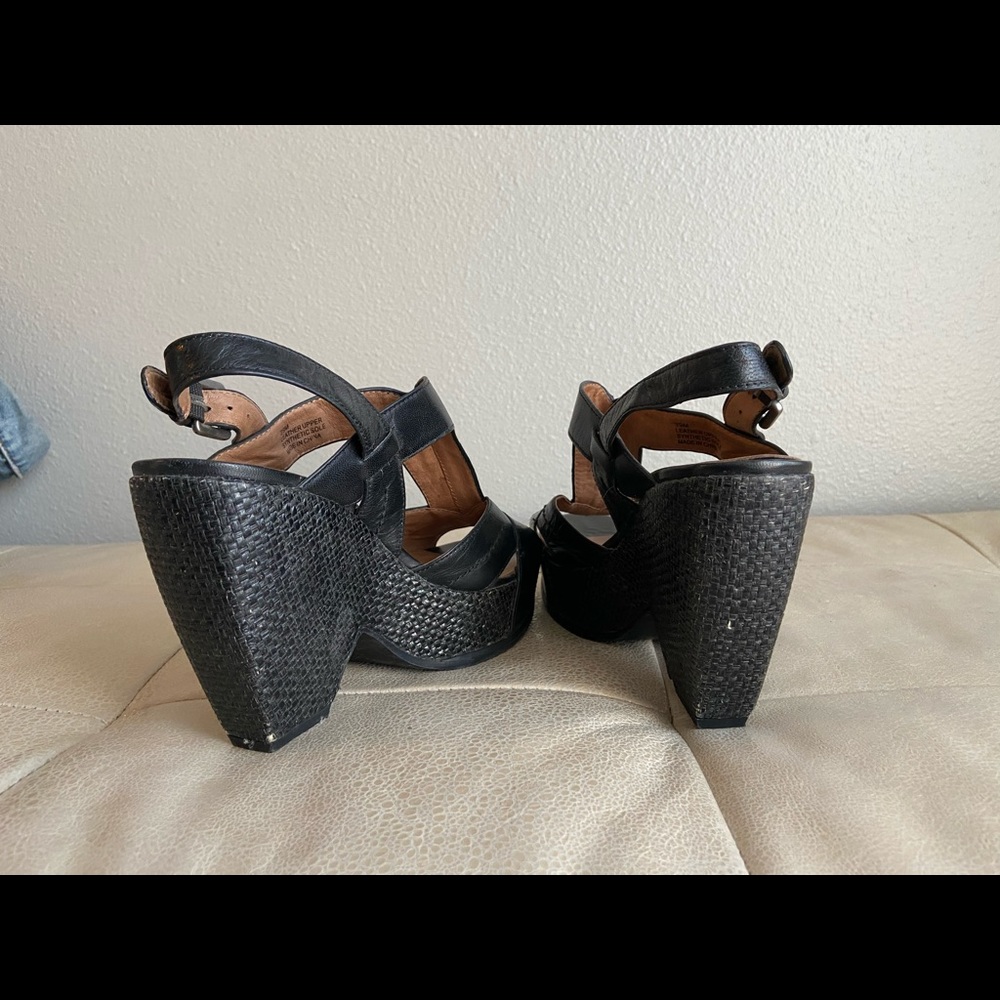 Wedges - Picture 2 of 3